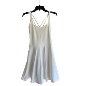 Girlfriend Collective Riley Sweetheart Active Dress –White Size Large